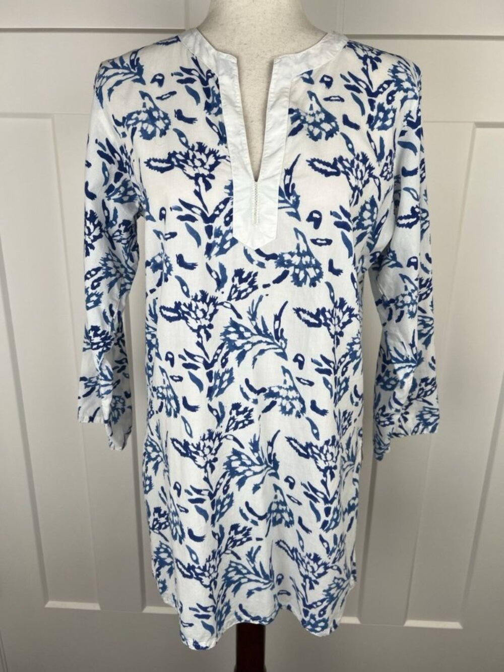 Roberta Roller Rabbit Tunic Womens M Blue White Cotton Floral Beach Cover Up Top